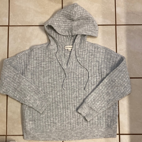 Lucky Brand Hooded Sweater - Picture 6 of 7